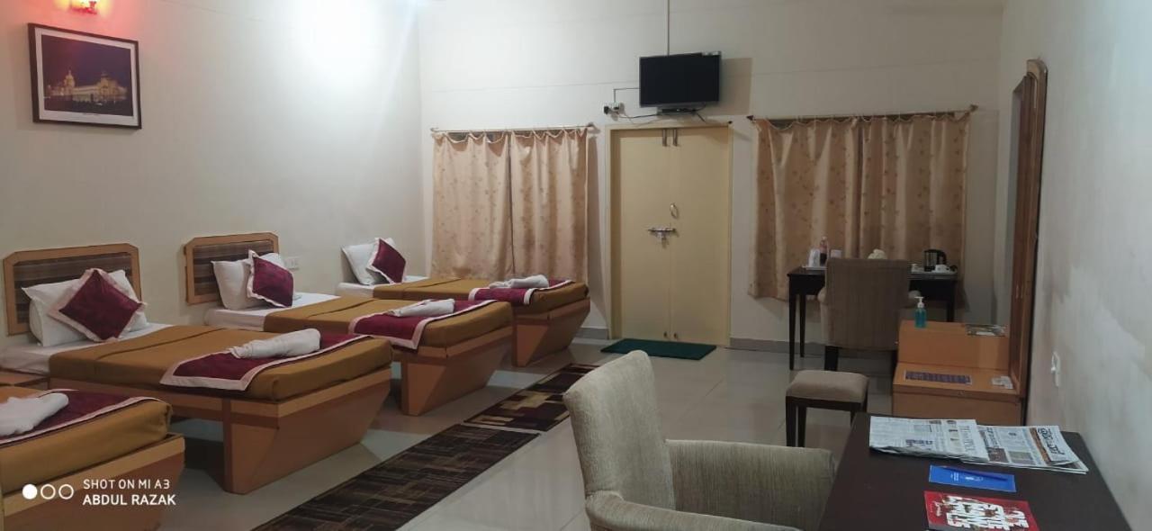 Kstdc Mayura Durg Chitradurga Exterior photo